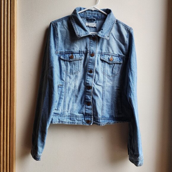 Ci Sono Light Wash Jean Jacket Size XL - Picture 6 of 16